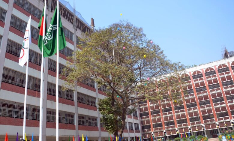 মানারাত স্কুল অ্যান্ড কলেজে নিয়োগ