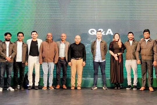 হোস্টিং ডটকম